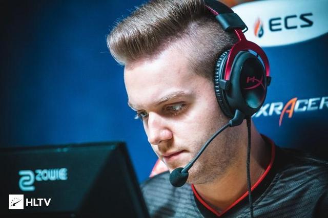 Knight：空Ban是因为没有特别怕的英雄 预测GEN 3-2 T1